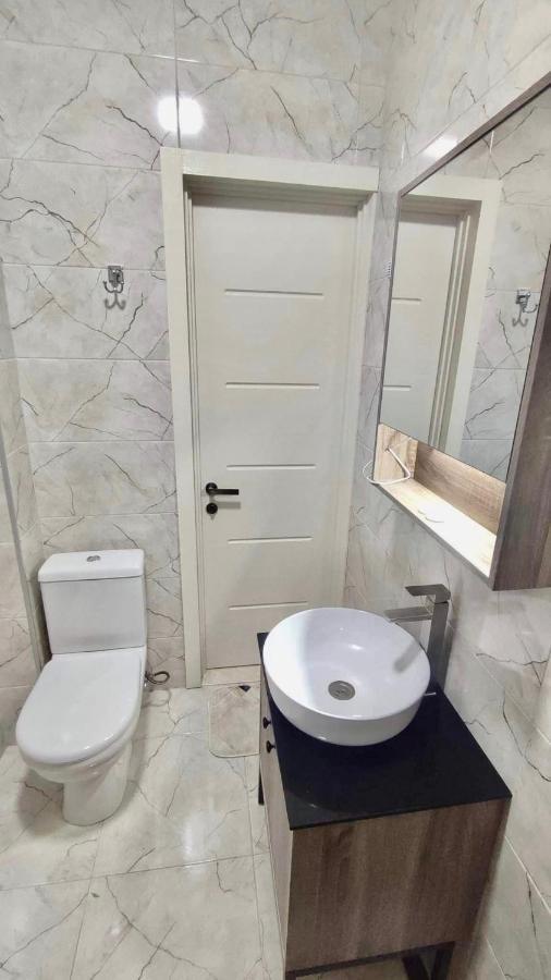 Guest House Nima Kutaisi Exterior photo