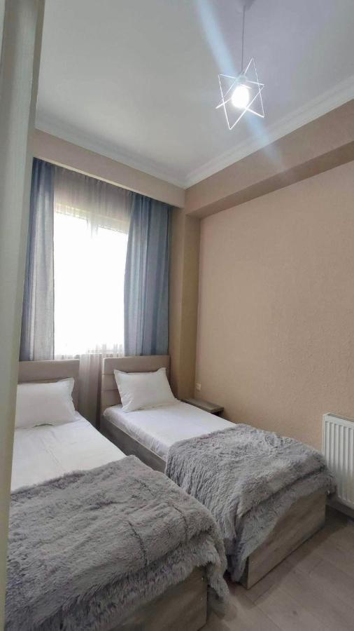 Guest House Nima Kutaisi Exterior photo