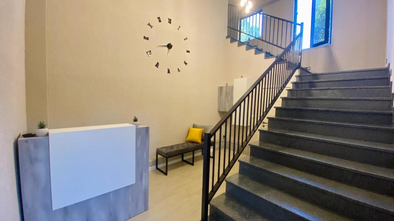 Guest House Nima Kutaisi Exterior photo