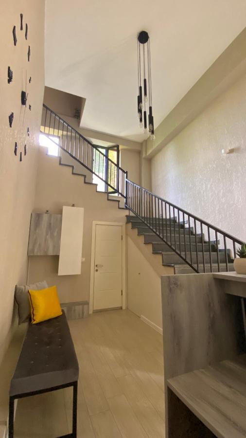 Guest House Nima Kutaisi Exterior photo
