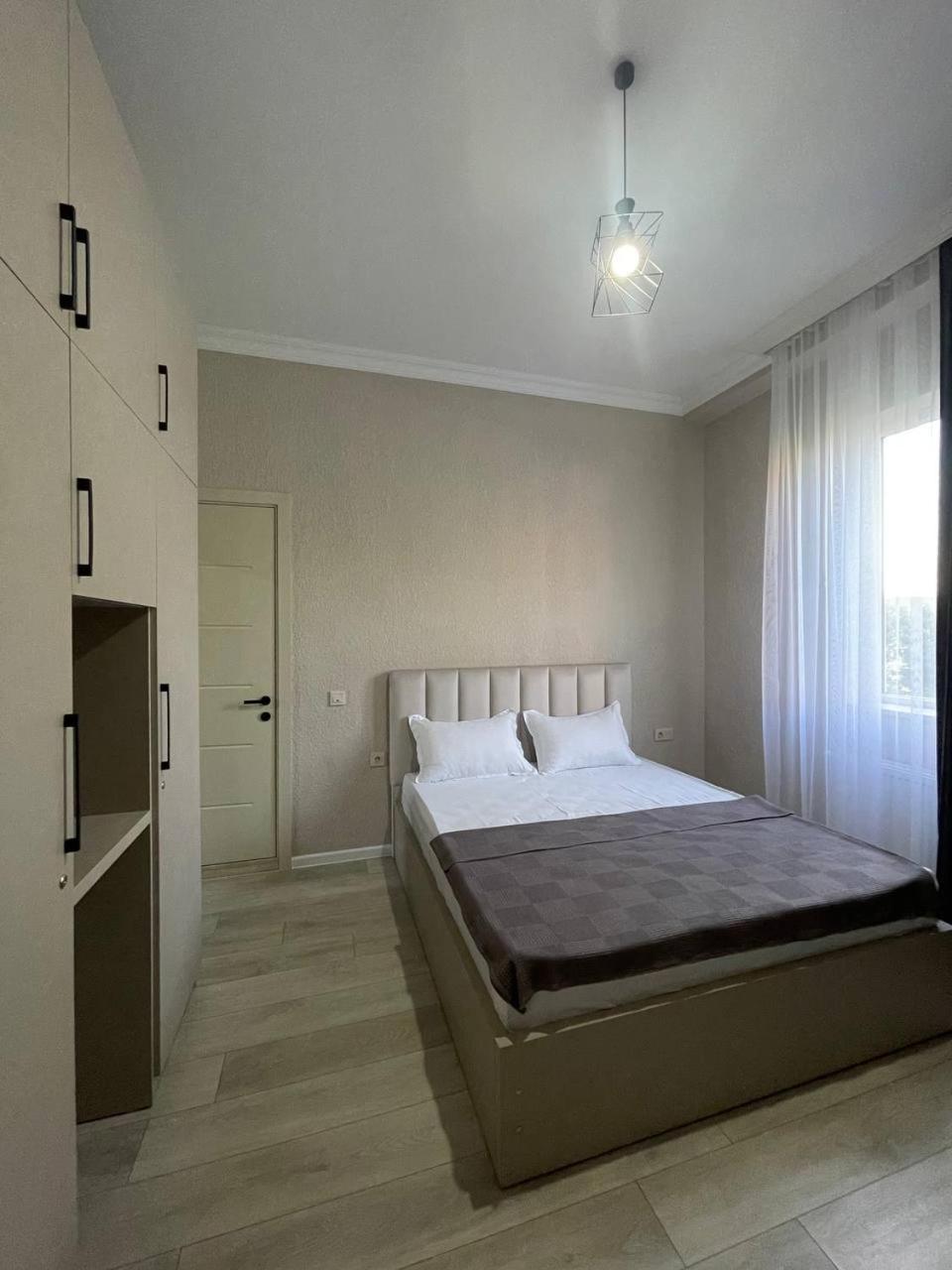 Guest House Nima Kutaisi Exterior photo