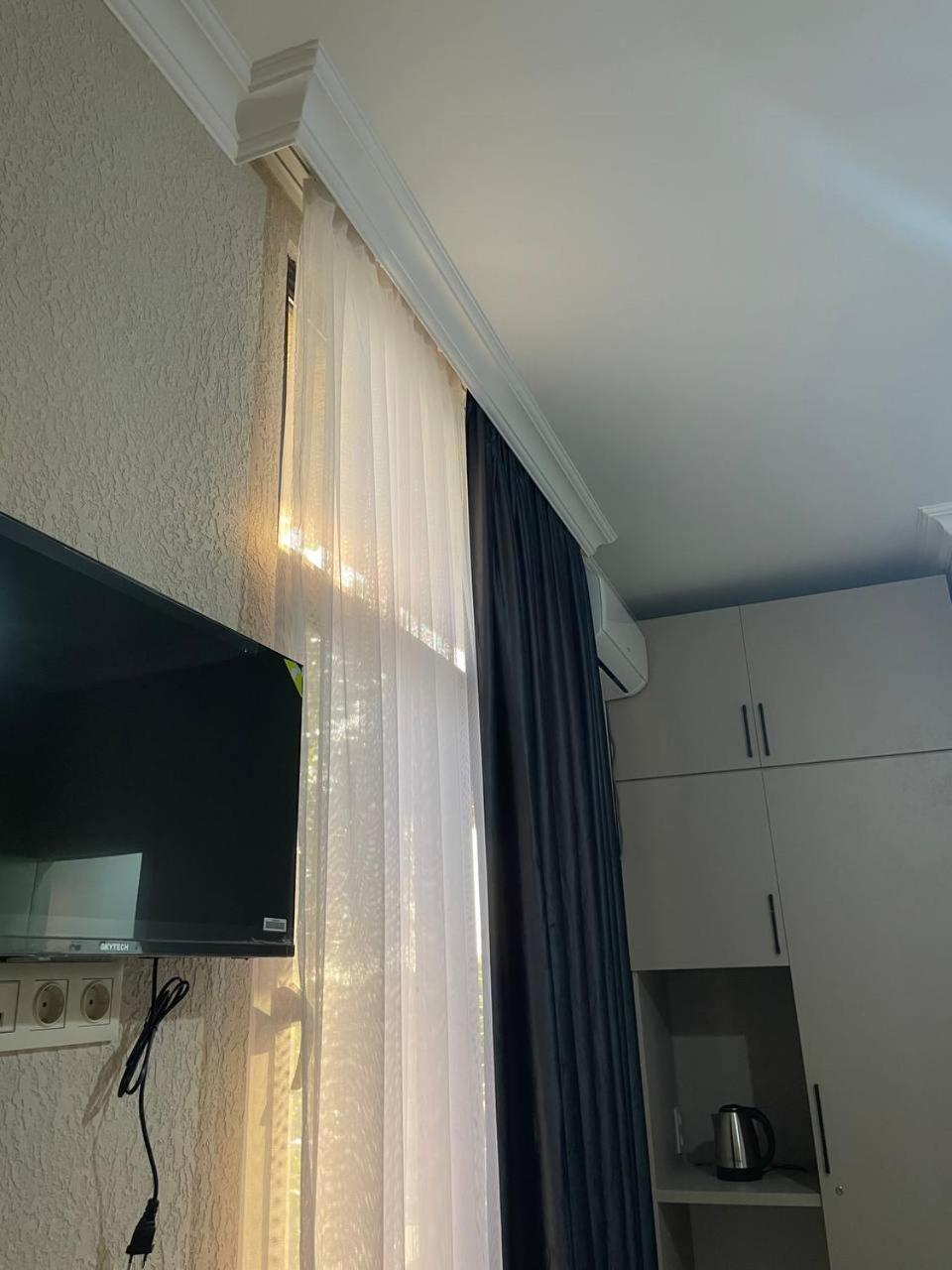 Guest House Nima Kutaisi Exterior photo