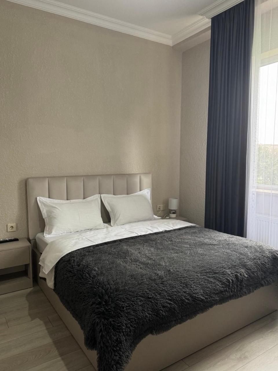 Guest House Nima Kutaisi Exterior photo